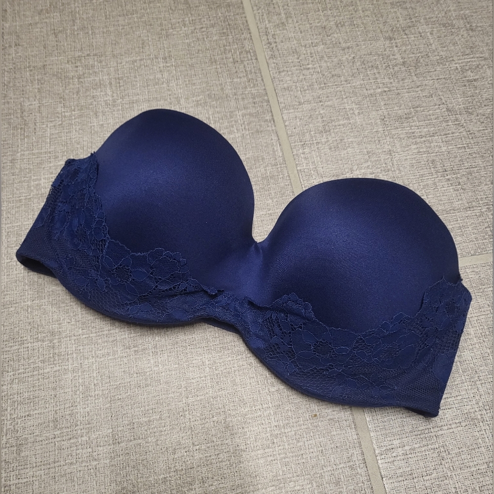VS Blue Body by Victoria Lined Bra